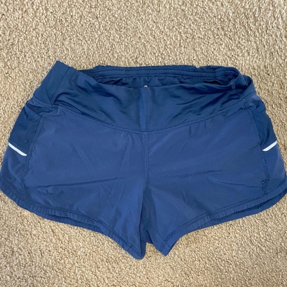 Athleta Cadet Blue Ready Set Shorts Size S - Picture 2 of 4